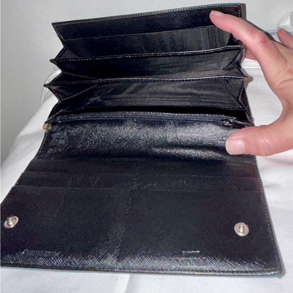 🔥SALE! PRADA Tessuto Vintage Nylon Leather
Long Wallet .  Vintage and Authentic - Picture 9 of 10